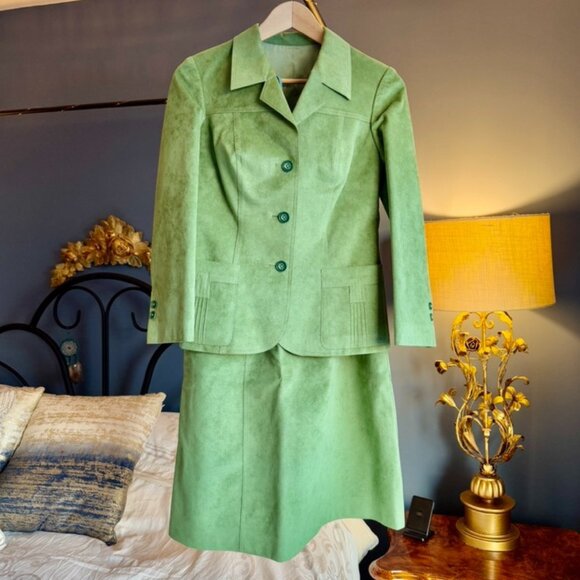Vintage Custom Made Lime Green Suede Skirt Suit Set - Picture 7 of 16